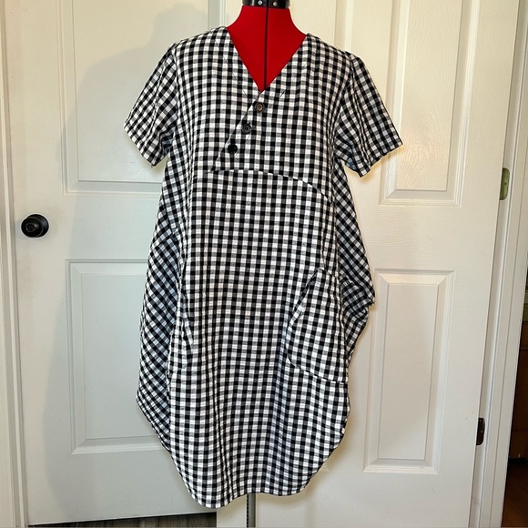 Dubgee by Whoopi Cacoon Dress Black & White Check - Picture 1 of 8